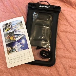 BNWT black waterproof case.